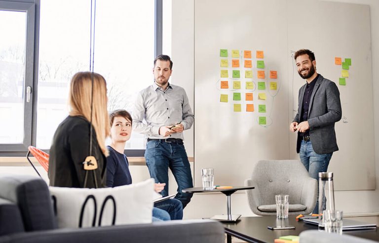 در جلسات اسکرام چه می‌گذرد؟